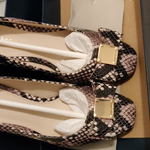 Cole Haan Tali Bow Pump size 5 - Picture 5 of 7